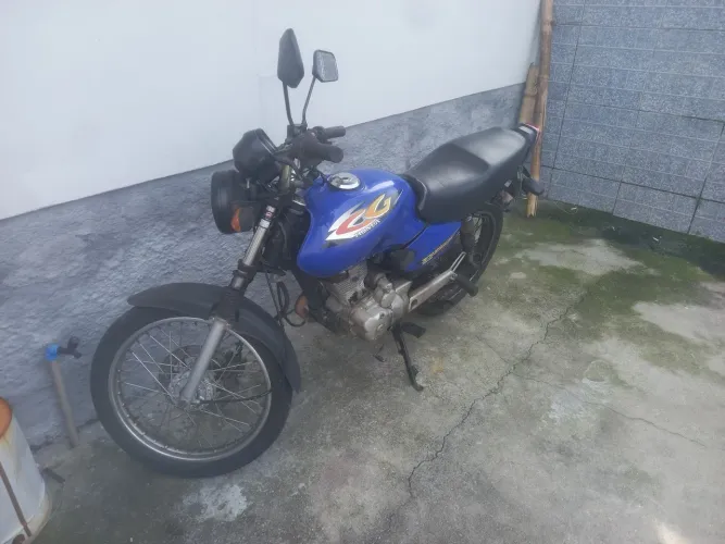 Vendo ou troco p/carro