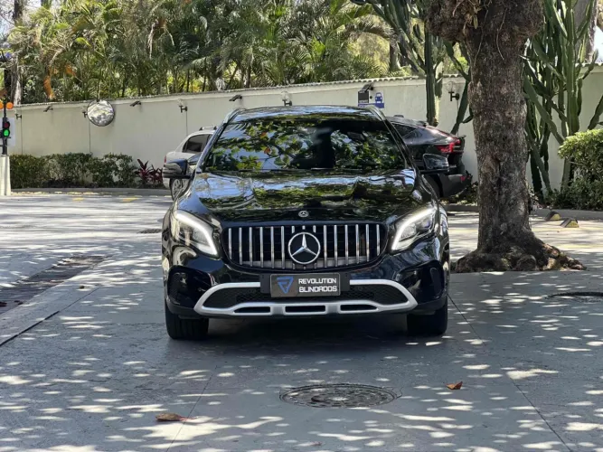Mercedes-Benz GLA 200 Adv. 1.6/1.6 TB 16V Flex Aut. 2018
