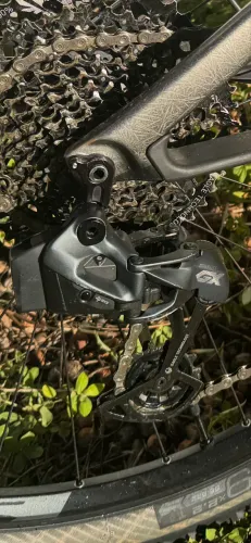 SRAM GX Eagle AXS 12V | Câmbio Eletrônico Sem Fio