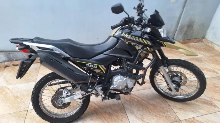 Moto crosser