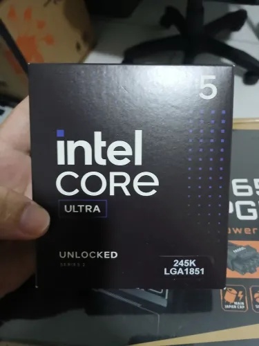 Oferta só hoje I5 245K Ultra + Fonte Gigabyte P650G 80 Plus Gold