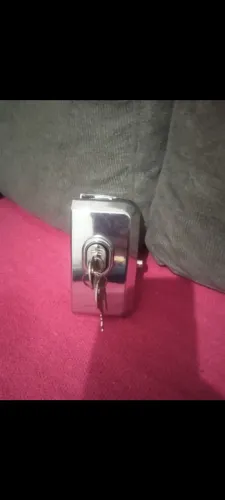 FECHADURA PORTA VIDRO (com detalhe)