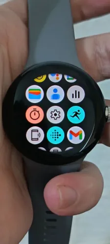 Google Pixel Watch 32GB, na caixa, semi-novo, Wi-fi, Bluetooth, NFC, ECG, GPS.