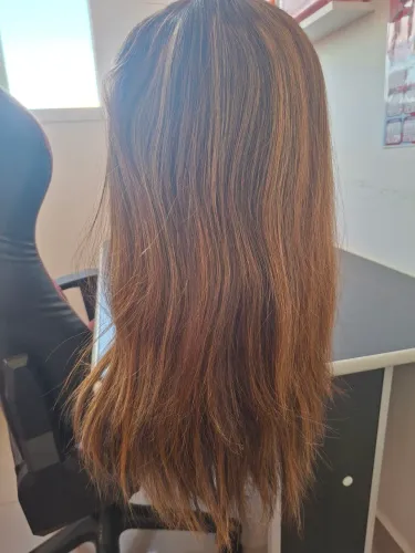 Lace humana morena iluminada