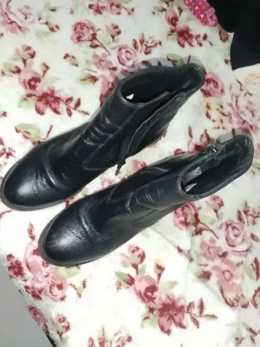 Bota santa Lola
