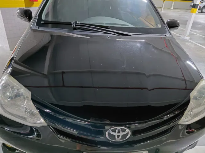 Toyota Etios XS Sedan 1.5 Flex 16V 4P Mec. 2013