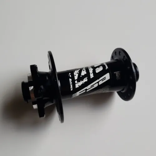 Cubo mtb Fsa dianteiro 15x110 Boost 28f