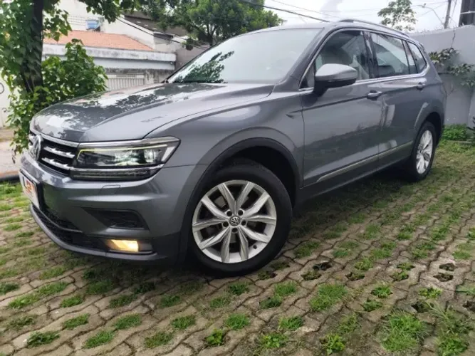 Volkswagen Tiguan Allspac Comf 250 TSI 1.4 Flex 2020