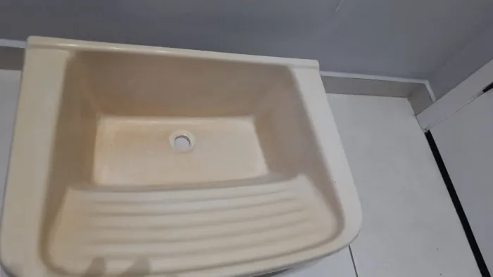 Tanque de lavar roupa em marmore sintético 
