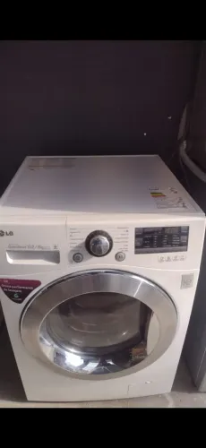 Vendo lava e seca lg 10 kg funcionando perfeitamente