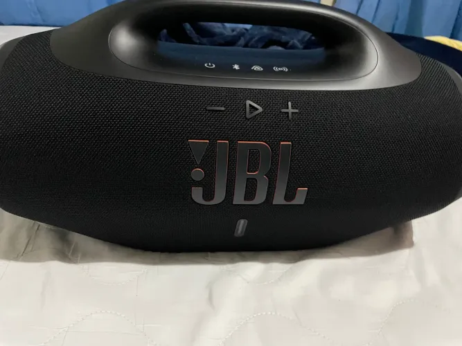 Boombox 4 nova.