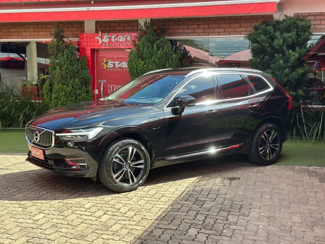Volvo XC-60 XC 60 T-8 Híbrido Momentum 2.0 5P 2021