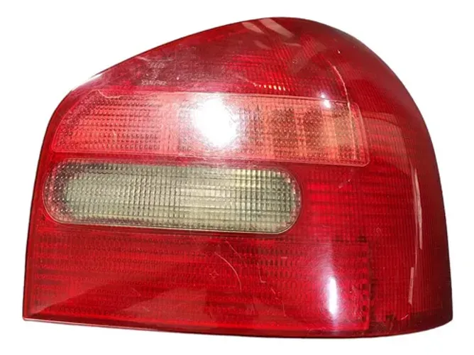Lanterna Traseira Direita Audi A3 1998 1999 2000 Direito Vermelho