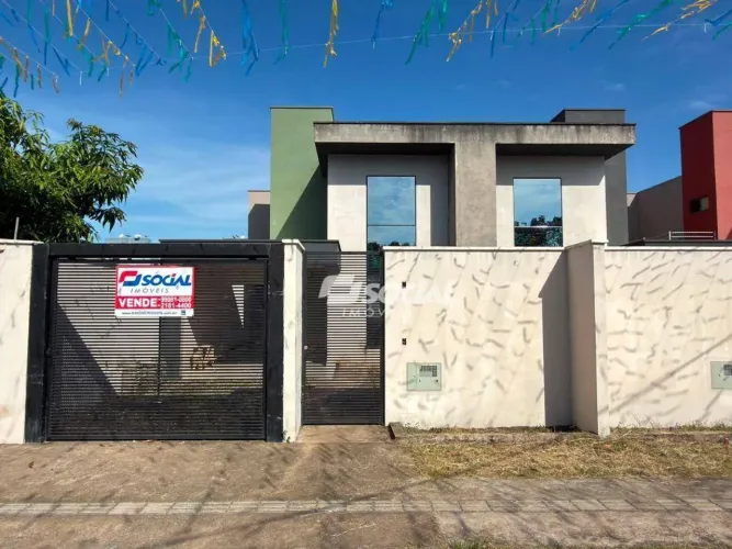 Casa com suíte e quintal amplo - à Venda - Bairro Flodoaldo Pontes Pinto - Porto Velho/RO