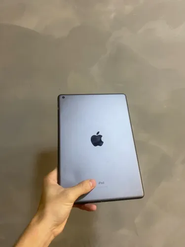 iPad 9 64gb seminovo