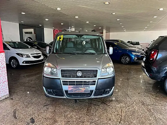 Fiat Doblo Essence 1.8 Flex 16V 5P 2013