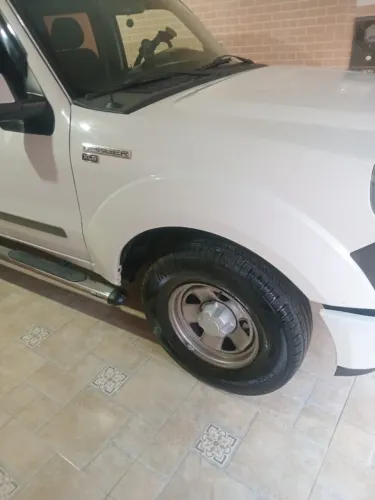 Ford Ranger XLS 2.3 16V 145cv/150cv 4X2 CD 2011