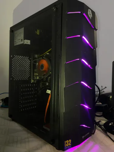 PC GAMER GABINETE DE VIDRO i7 8gb ram ssd 