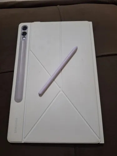 Samsung Galaxy tab s9 fe plus 