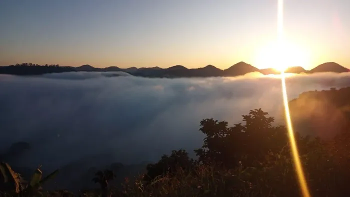 Oportunidade! 20.000 m² com Vista Panorâmica, Platô e Mar de Nuvens - Domingos Martins