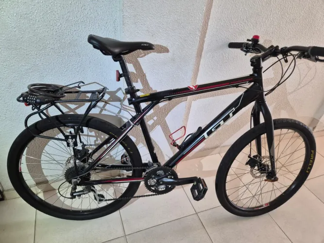 Vendo Bike GT Agressor 1.0 - Aro 26 L - Americana