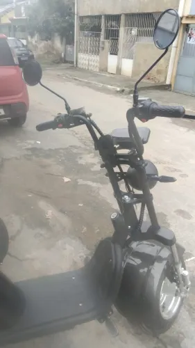 Moto elétrica (4 meses de uso)