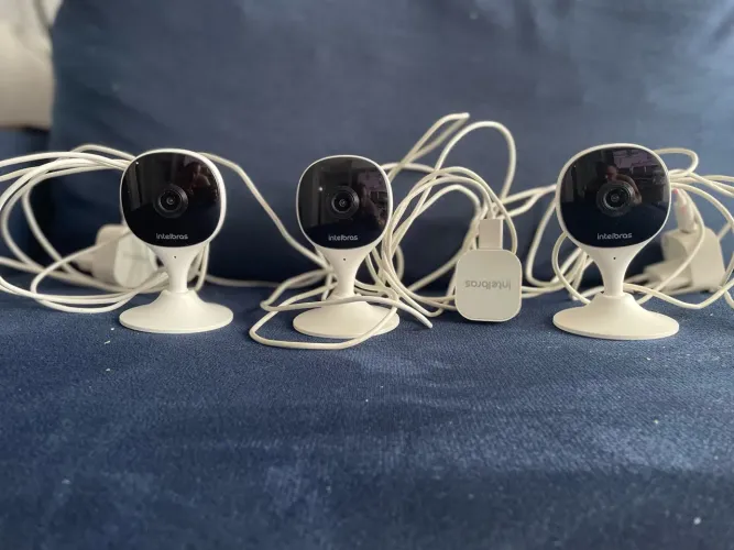 Câmera Inteligente Interna Wi-Fi Intelbras iMX C