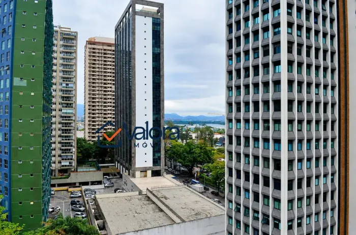 Centro comercial para venda tem 56 metros quadrados em Barra da Tijuca - Rio de Janeiro -