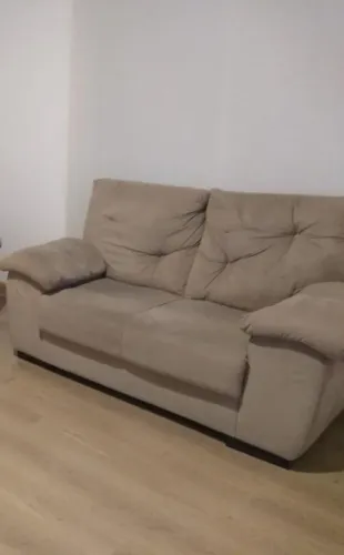 Sofa Marrom 02 Ligarem em Bom Estado de Conservação