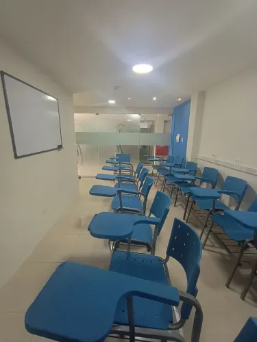 Sala para reuniões, palestras, workshops, eventos, aulas em Piedade