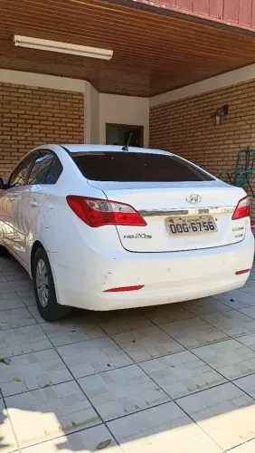 Hyundai HB20S C.style/c.plus1.6 Flex 16V Aut. 4P 2015