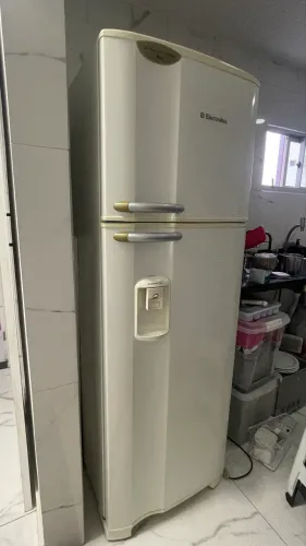 Vendo geladeira