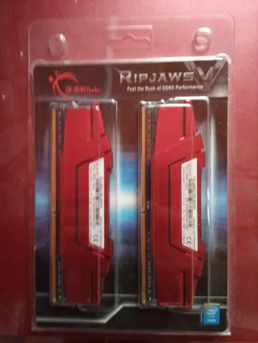 G.SKILL Ripjaws V 8GB DDR4 2400MHz CL15 (2x4GB)