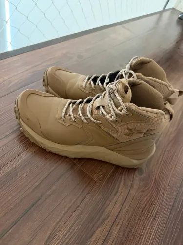 Bota Under Armour Original Tam. 43 - Pouquíssimo Uso