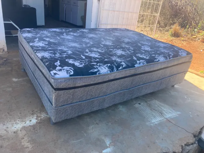 Cama box casal
