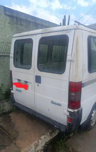 Lataria Ducato teto baixo