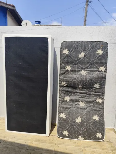 Cama box solteiro com colchão 