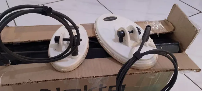 Detector de metal markro Gold kruzer de 61 khz.