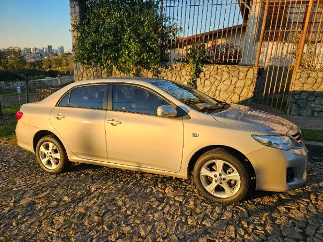 Toyota Corolla XEI 2.0 Flex 16V Aut. 2012