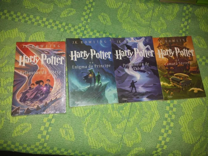 livros Harry Potter