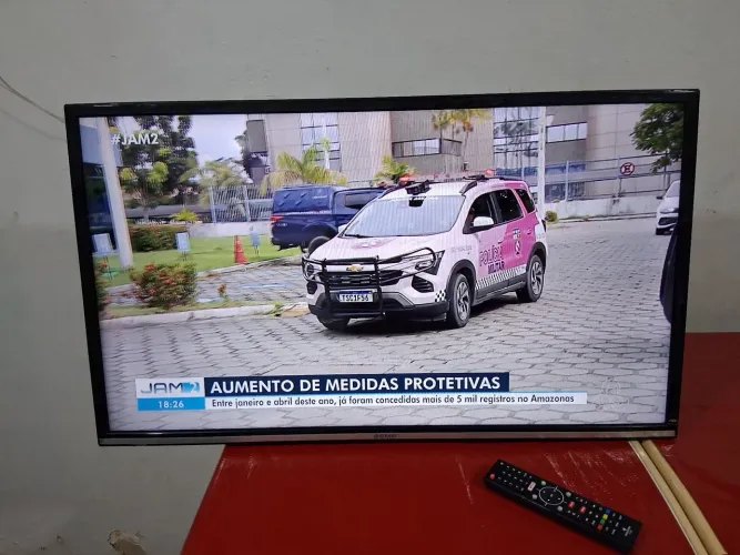 Linda TV Semp 39 polegadas, leia e aproveite.