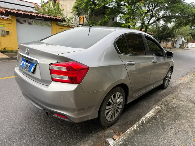 Honda City Sedan LX 1.5 Flex 16V 4P Aut. 2014
