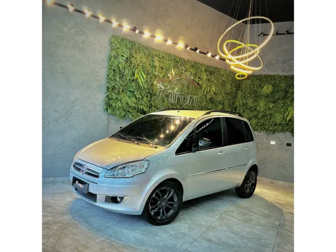 Fiat Idea Essence 1.6 Flex 16V 5P 2014