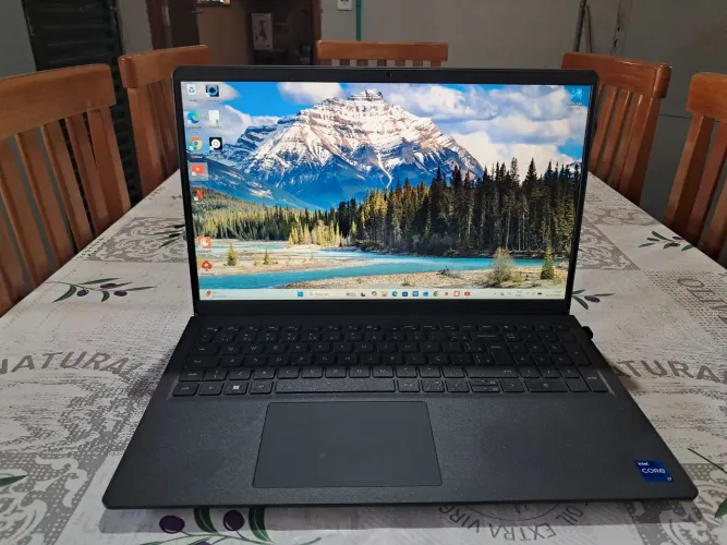?Dell i7 13ª Geração - 16GB DDR5 - SSD 512GB (Na Caixa com Garantia de Fábrica)
