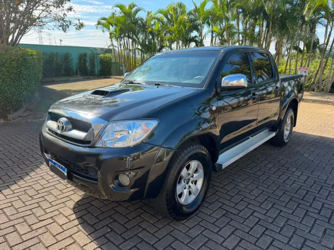 Toyota Hilux CD SRV D4-d 4X4 3.0 TDI Diesel AUT 2010