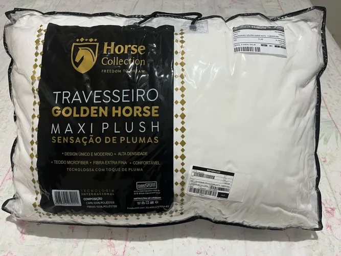 TRAVESSEIRO GOLDEN HORSE MAXI PLUSH