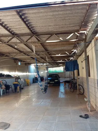 Vende-se essa linda chácara 1560 m2