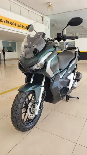 Honda ADV 150 2º dono, ano 2024