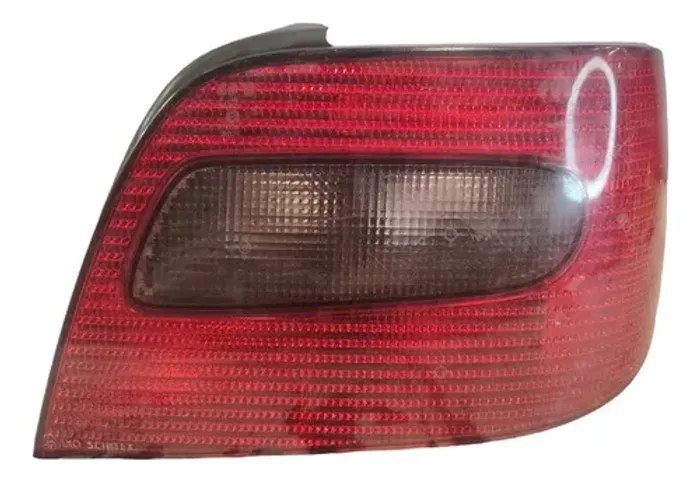 Lanterna Traseira Direita Citroen Xsara 1997 A 2002  Direito Vermelho