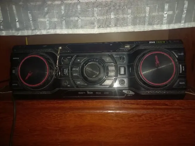 Caixa de som LG RMS 1800W (duais caixas de som inclusas)